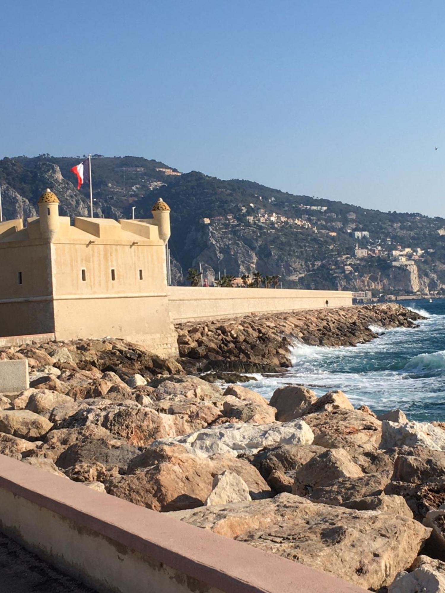 Appartement Central Des Terres Chaudes Proche Bord De Mer مينتون المظهر الخارجي الصورة