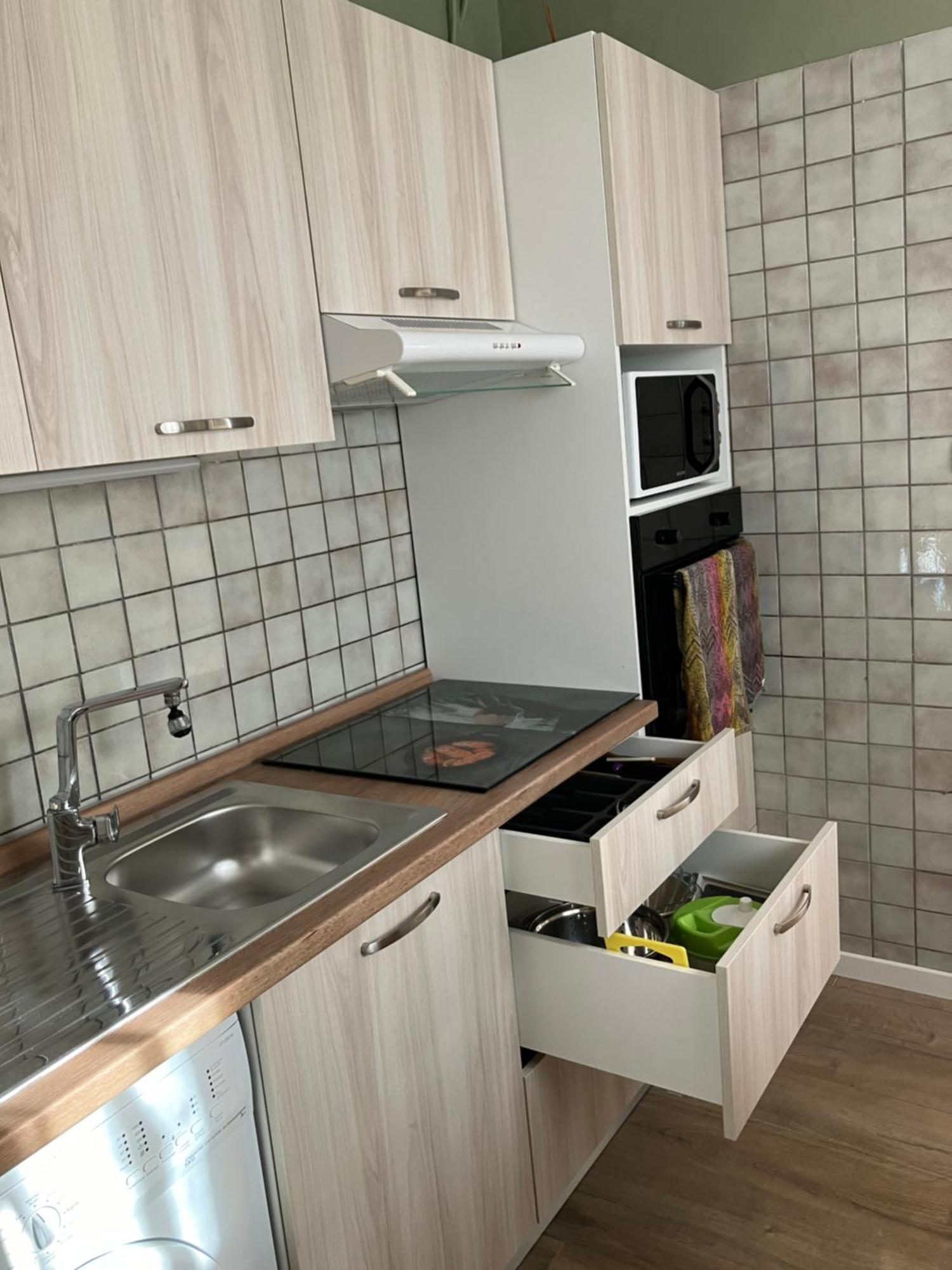 Appartement Central Des Terres Chaudes Proche Bord De Mer مينتون المظهر الخارجي الصورة